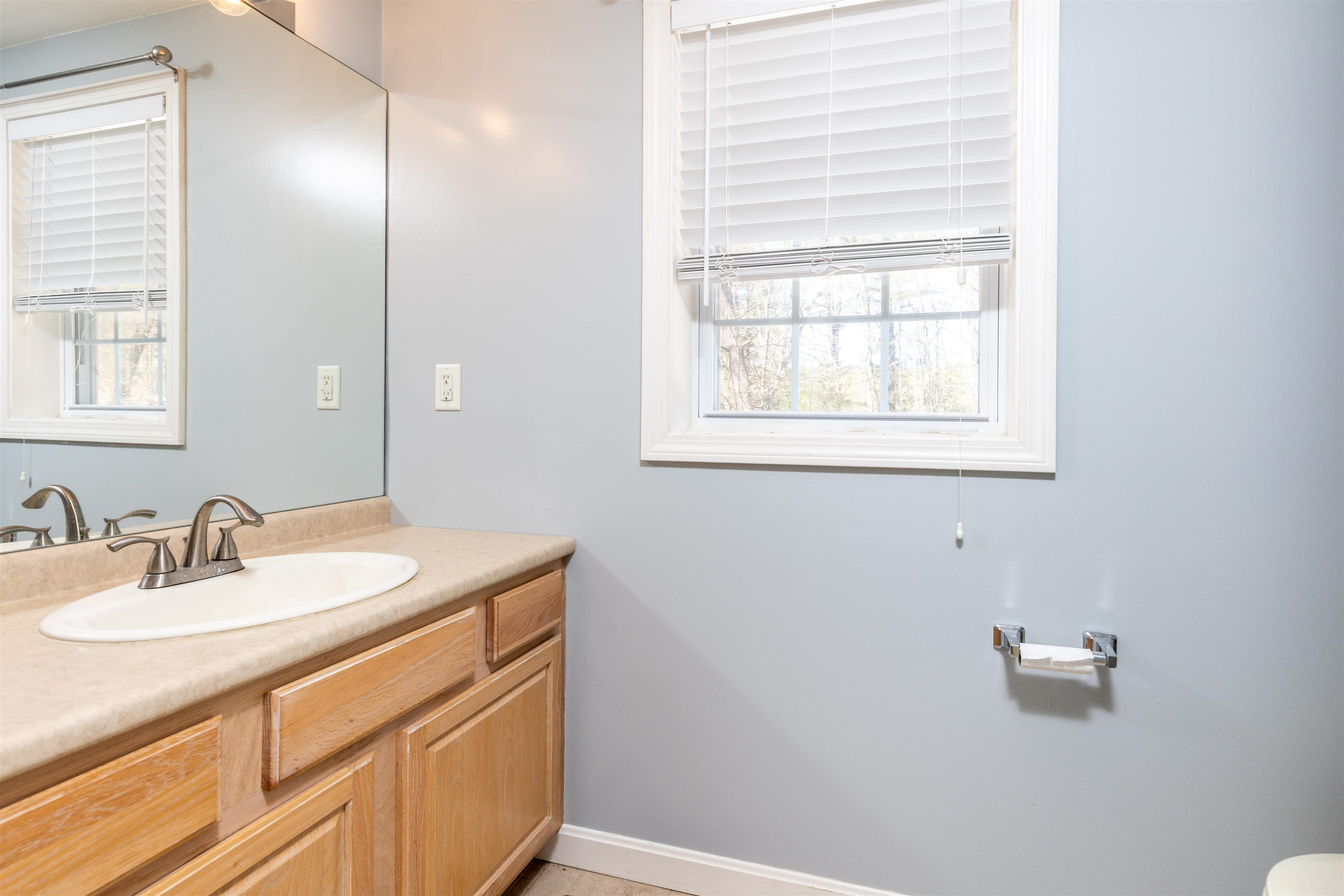 83 Simpson Mill Road Pelham, NH 03076 - Photo 22 of 32