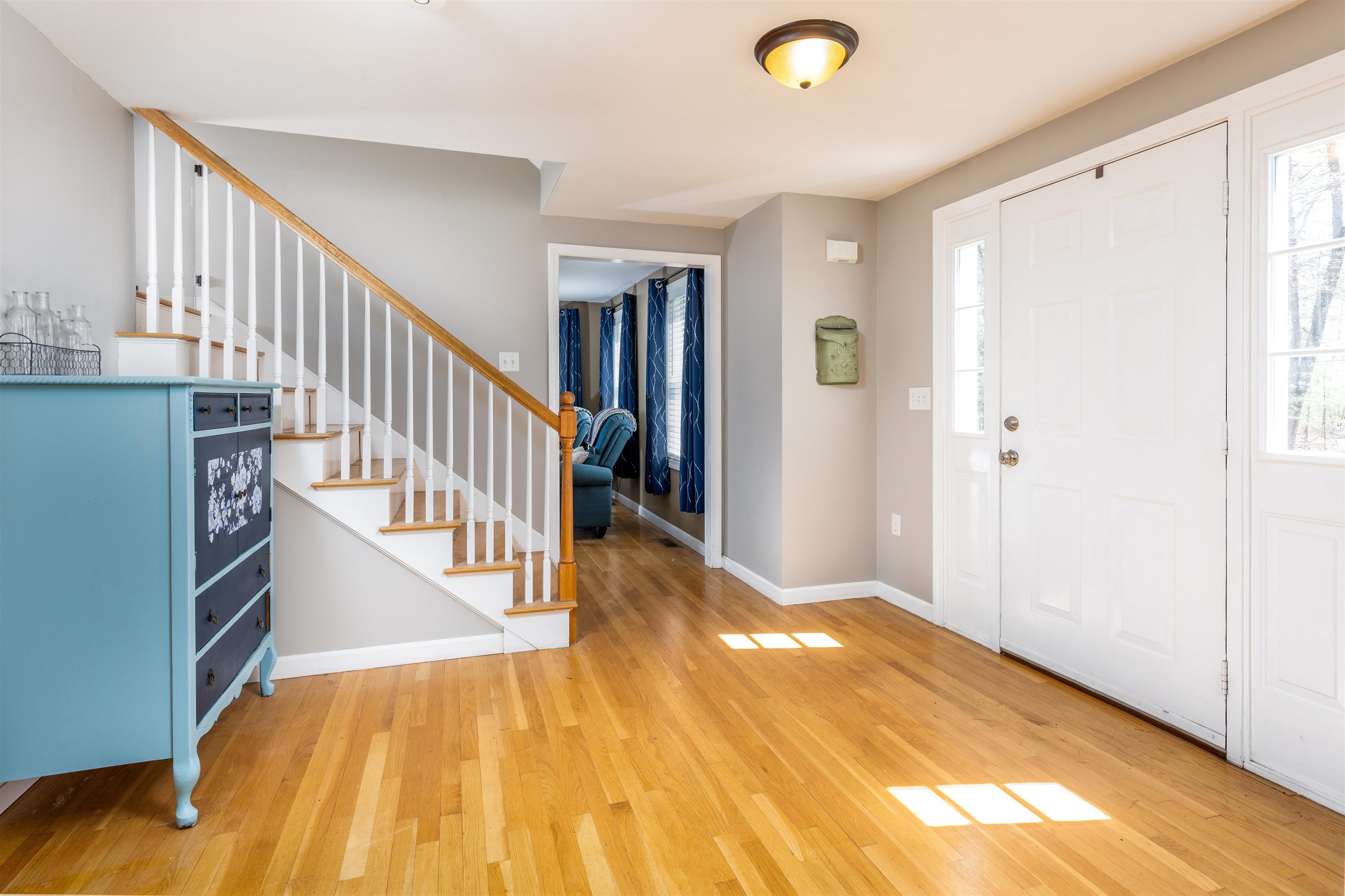 83 Simpson Mill Road Pelham, NH 03076 - Photo 3 of 32