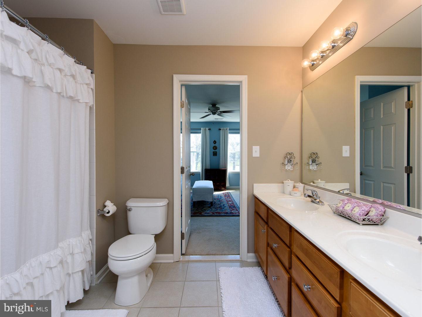 1524 Elk Run Road Downingtown, PA 19335 - Photo 20 of 25 Bathroom