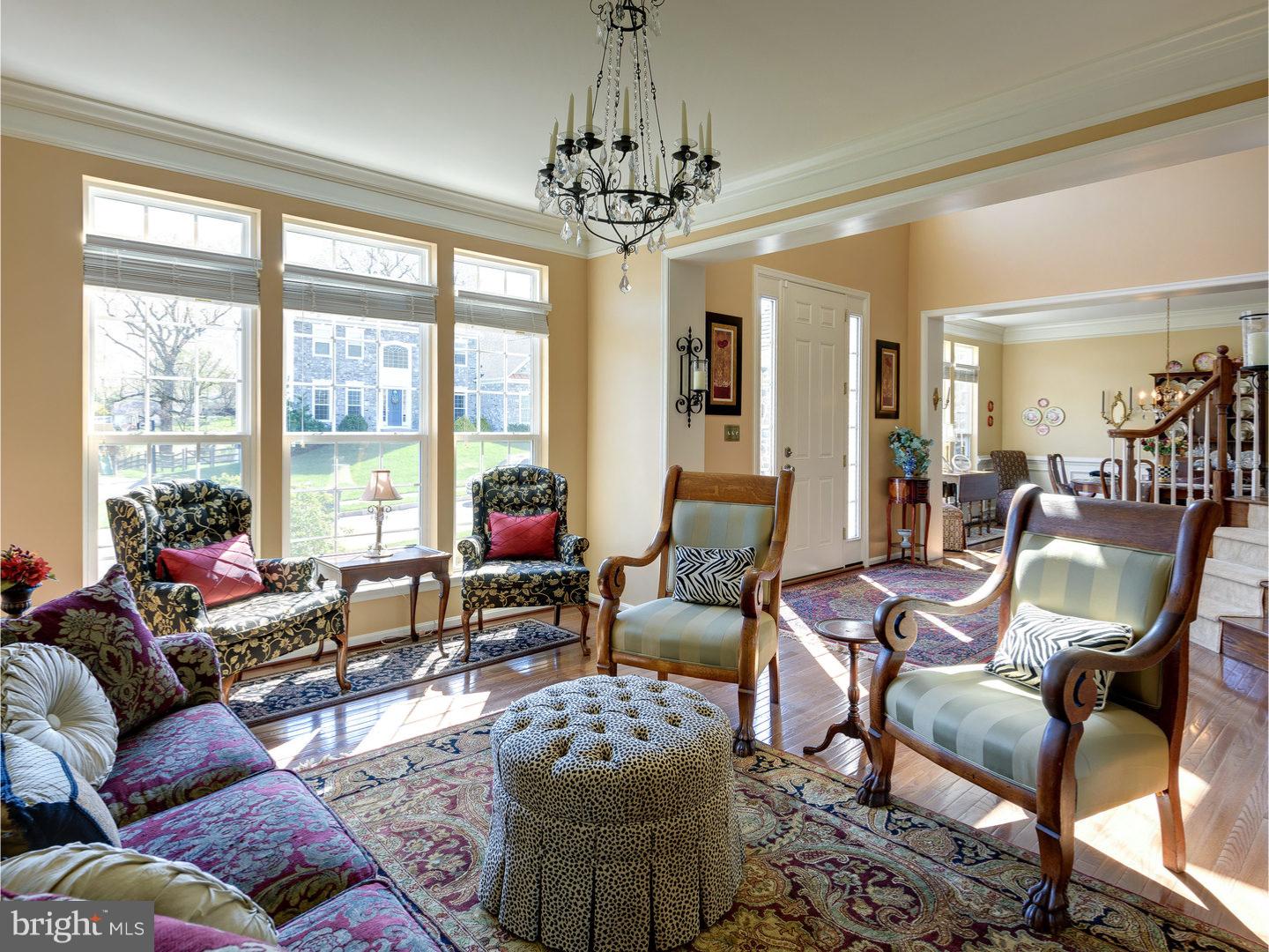 1524 Elk Run Road Downingtown, PA 19335 - Photo 3 of 25 Living Room