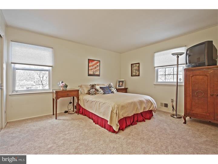 1 Cook Road Hamilton, NJ 08690 - Photo 15 of 23 Bedroom 3