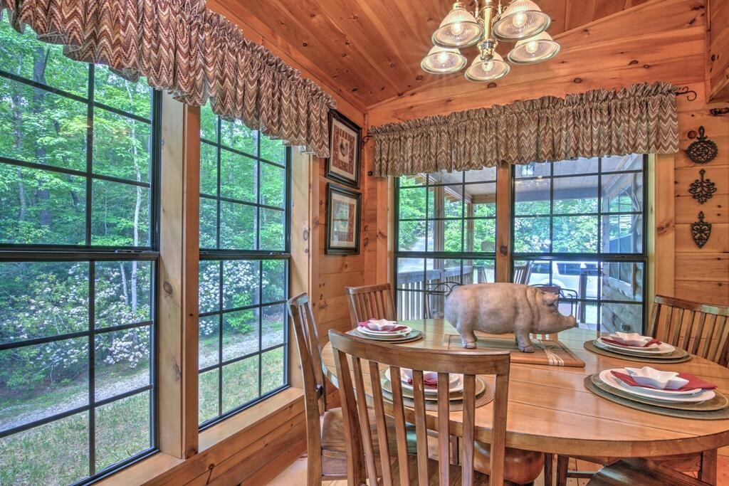 216 Smithfield Road Tellico Plains, TN 37385 - Photo 16 of 34 Gallery Image 16