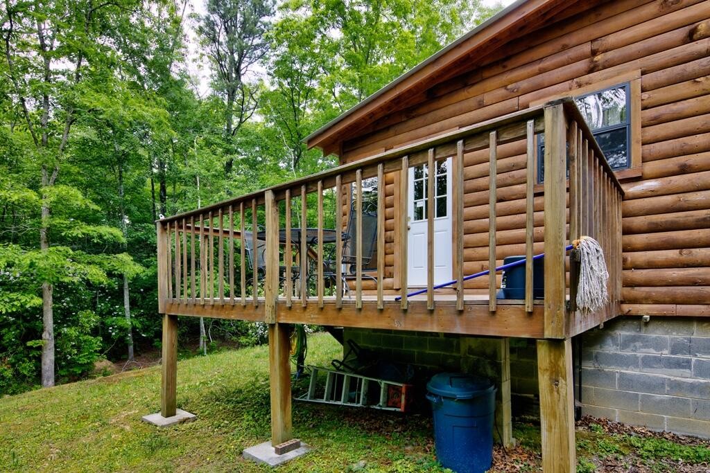 216 Smithfield Road Tellico Plains, TN 37385 - Photo 33 of 34 Gallery Image 33