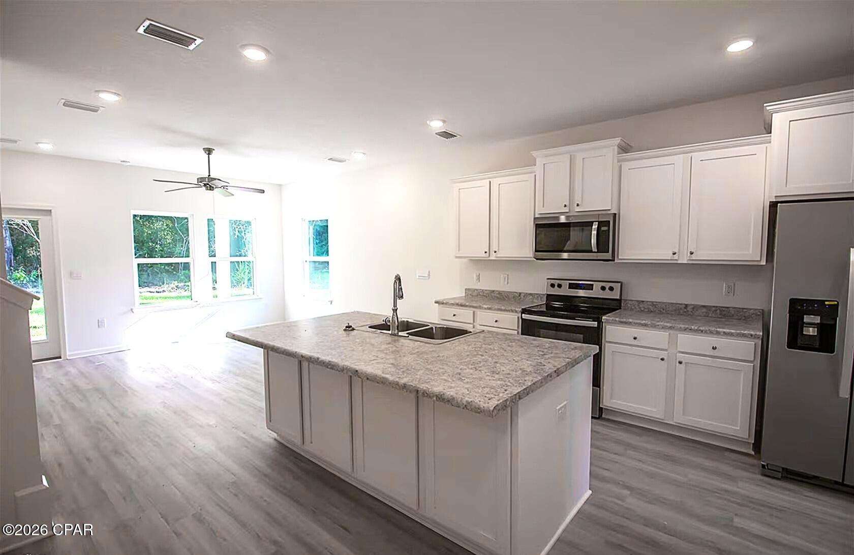 30 Sandywoods Court Freeport, FL 32439 - Photo 5 of 19