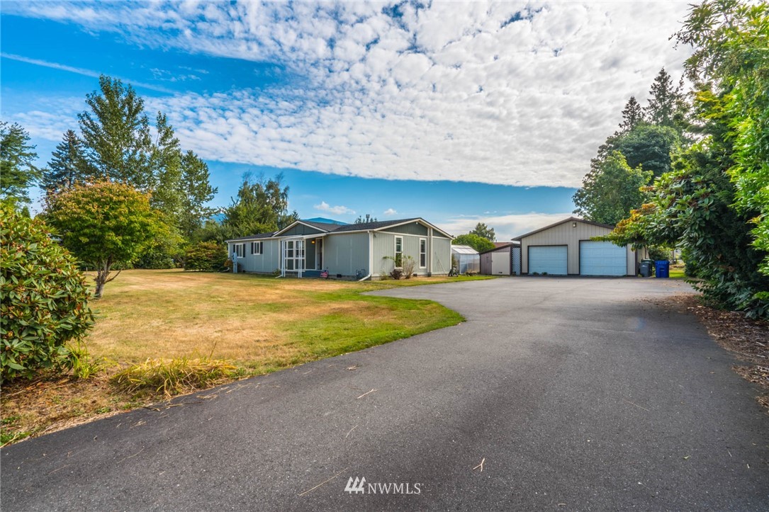 9273 Claybrook Road Sedro-Woolley, WA 98284 - Photo 4 of 21 Gallery Image 4