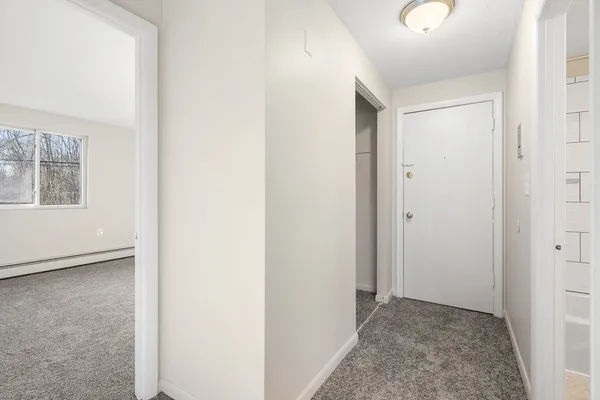 $2,250 | 9 Dyer Court, Unit A5, Danvers, MA 01923