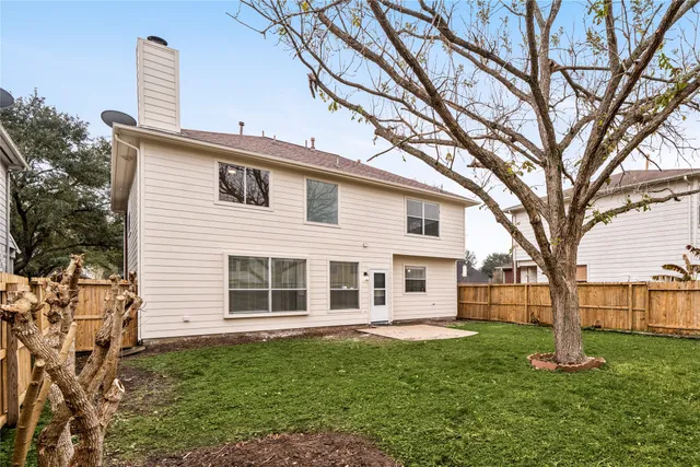 $340,000 | 1730 Carriage Run Court, Fresno, TX 77545