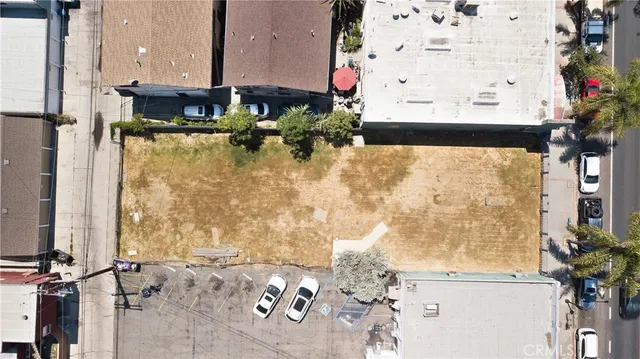 $650,000 | 2044 Pacific Avenue, Long Beach, CA 90806