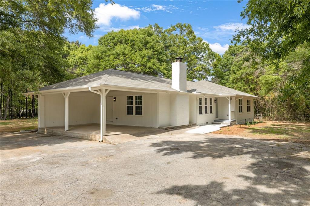 3466 Zingara Road Northeast Conyers, GA 30012 - Photo 2 of 36
