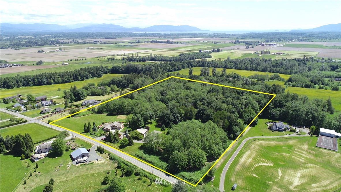 2767 Douglas Road Ferndale, WA 98248 - Photo 2 of 25 Gallery Image 2