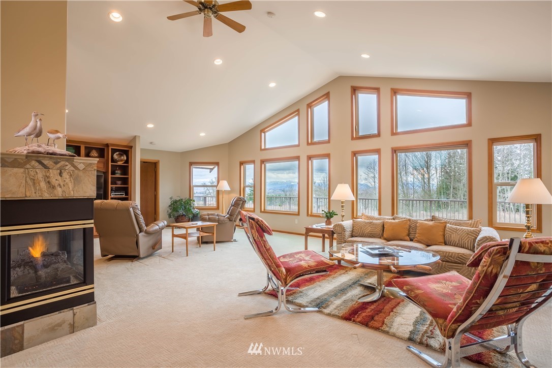 2767 Douglas Road Ferndale, WA 98248 - Photo 11 of 25 Gallery Image 11