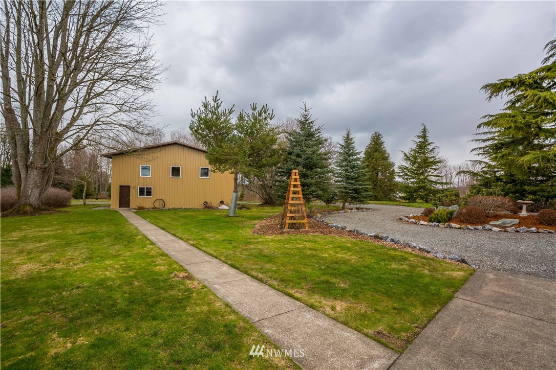 2767 Douglas Road Ferndale, WA 98248 - Photo 24 of 25 Gallery Image 24