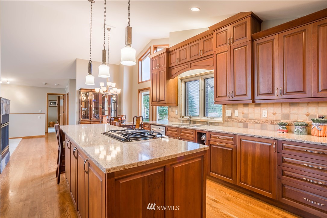 2767 Douglas Road Ferndale, WA 98248 - Photo 9 of 25 Gallery Image 9