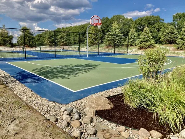 $855,000 | 8114 Turning Stone, Kalamazoo, MI 49009