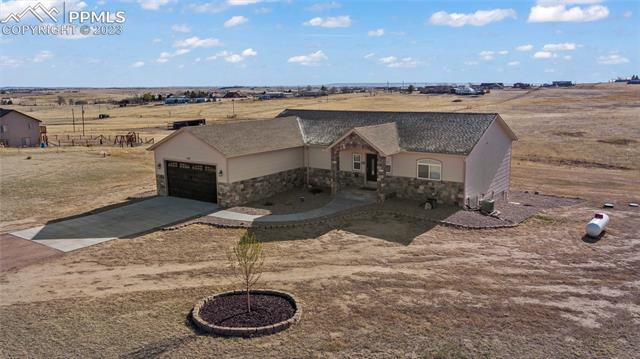 3195 Hoofprint Road Peyton, CO 80831 - Photo 2 of 38 Gallery Image 2