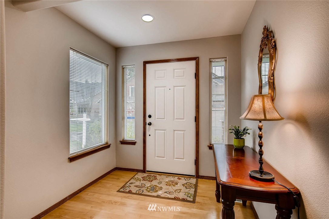 202 196th Place Southwest Bothell, WA 98012 - Photo 2 of 25