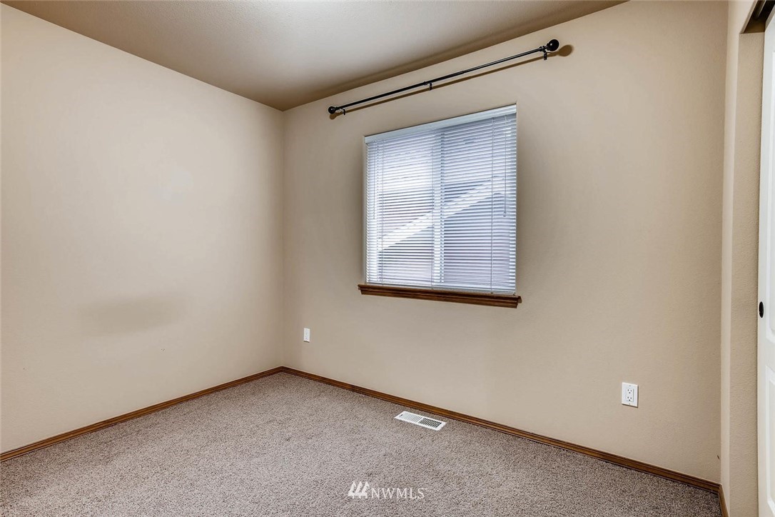202 196th Place Southwest Bothell, WA 98012 - Photo 21 of 25