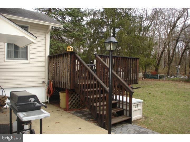 89 Chews Landing Road Clementon, NJ 08021 - Photo 12 of 13 Back Yard