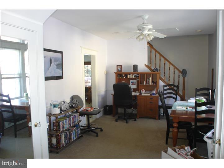 89 Chews Landing Road Clementon, NJ 08021 - Photo 4 of 13 Dining Room