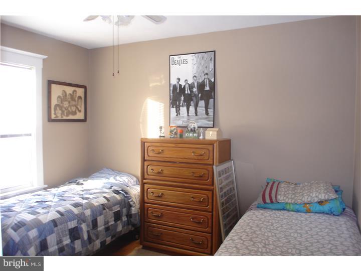 89 Chews Landing Road Clementon, NJ 08021 - Photo 9 of 13 Bedroom 3