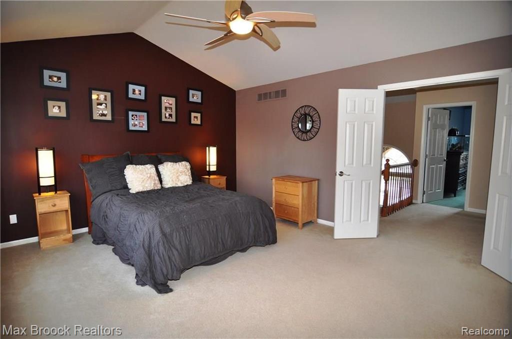 699 Twin Oaks Court Rochester Hills, MI 48307 - Photo 21 of 65