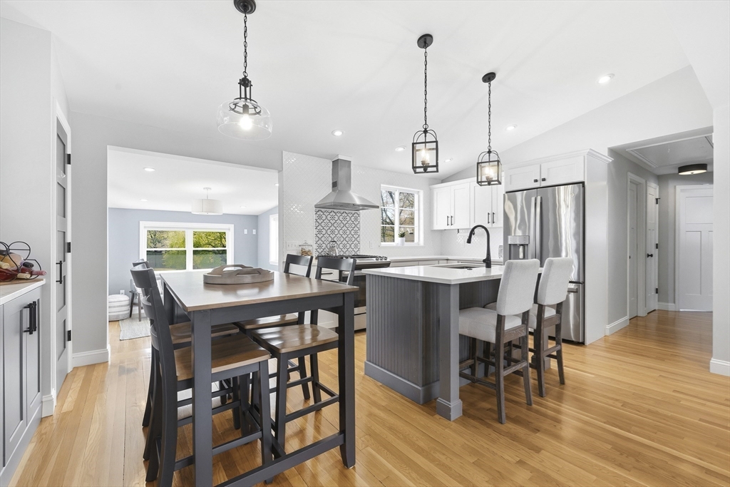 22 Mountain Road Burlington, MA 01803 - Photo 2 of 23 Gallery Image 2