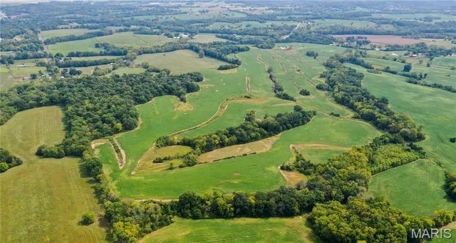 $1,784,850 | 1677 Highway B Elsberry Mo 63343, Elsberry, MO 63343