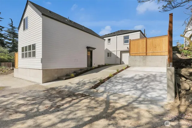 $658,000 | 8040 19th Avenue Northwest, Seattle, WA 98117