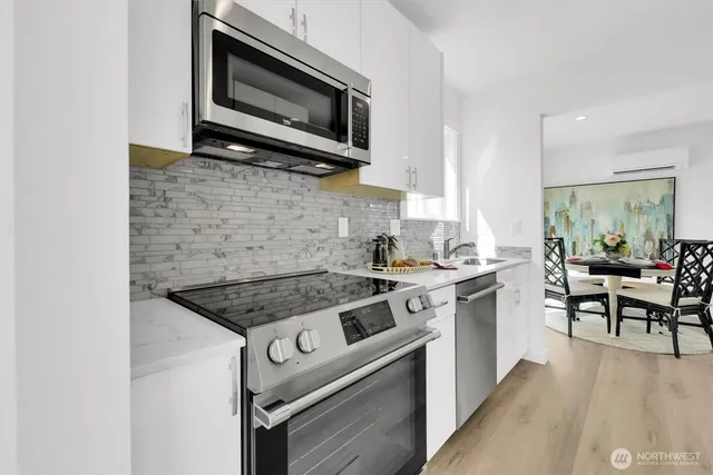 $658,000 | 8040 19th Avenue Northwest, Seattle, WA 98117