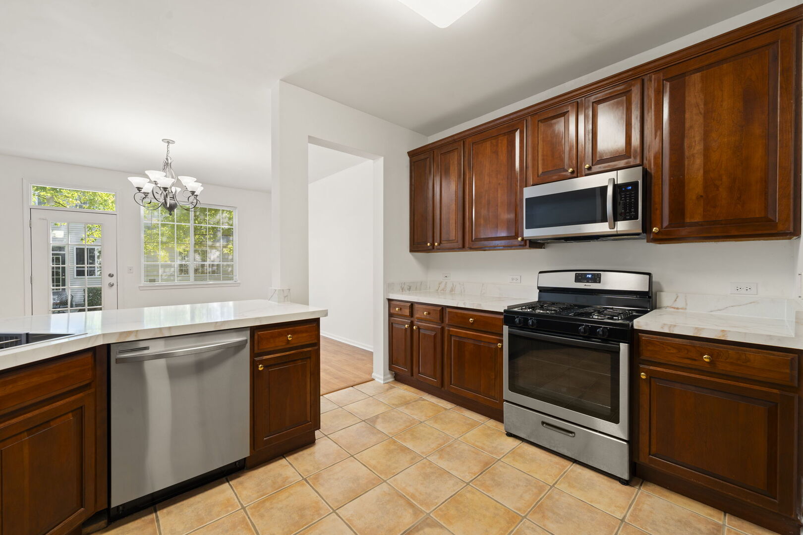 11 Bitter Spring Court Algonquin, IL 60102 - Photo 11 of 35