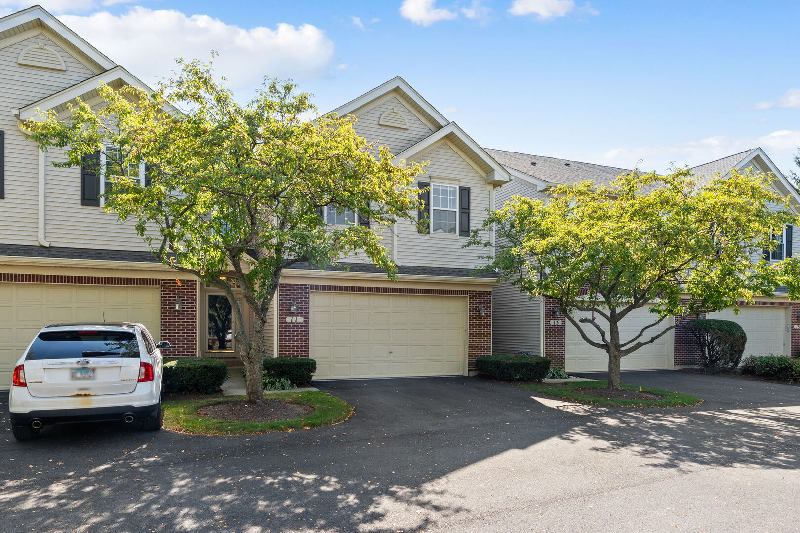 11 Bitter Spring Court Algonquin, IL 60102 - Photo 2 of 35