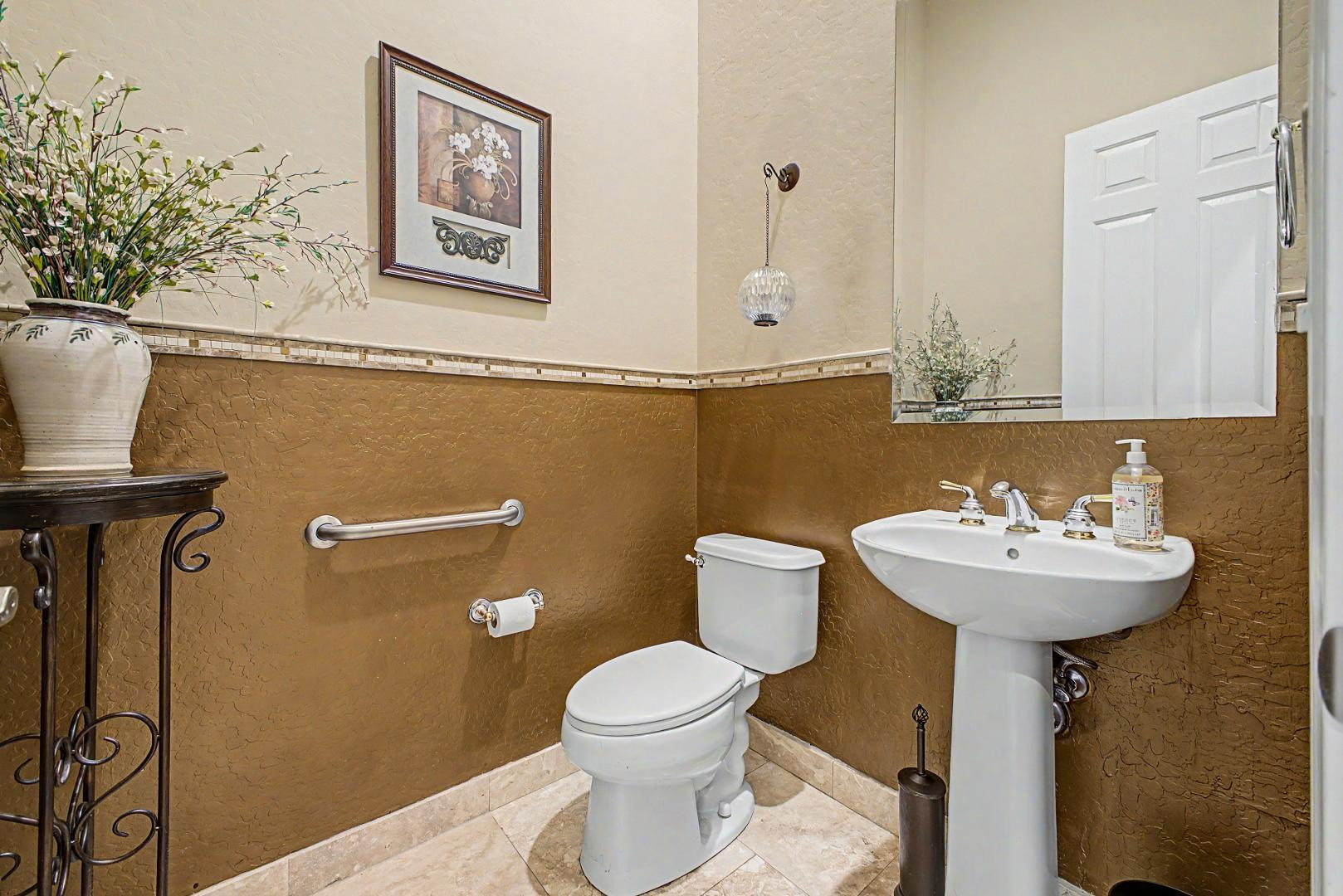 41923 North Moss Springs Road Anthem, AZ 85086 - Photo 36 of 52