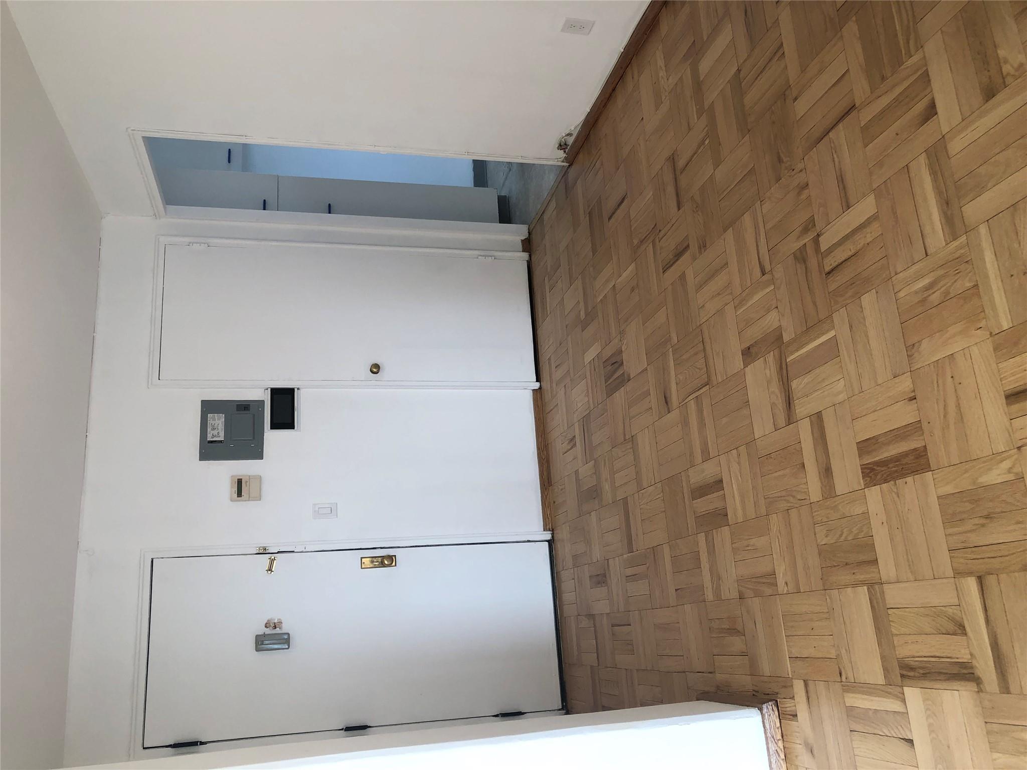 21-80 33rd Road, Unit 10A Queens, NY 11106 - Photo 11 of 14 a view of an empty room