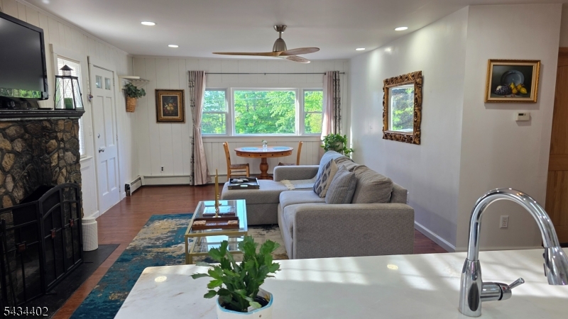 37 Grandview Avenue Oak Ridge, NJ 07438 - Photo 10 of 19
