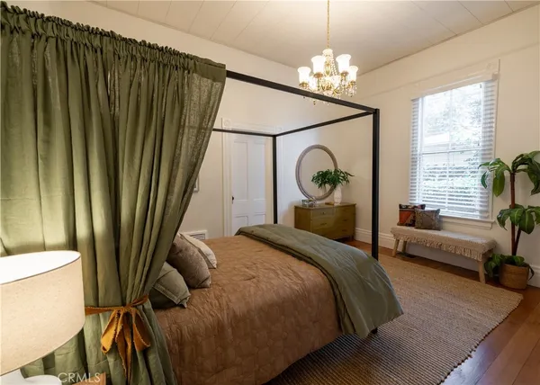 $2,100,000 | 703 Manzanita Avenue, Sierra Madre, CA 91024