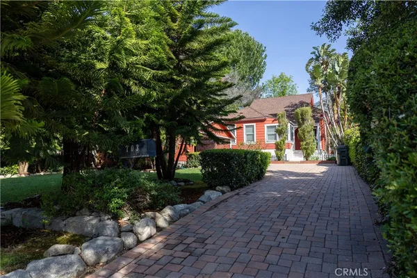 $2,100,000 | 703 Manzanita Avenue, Sierra Madre, CA 91024