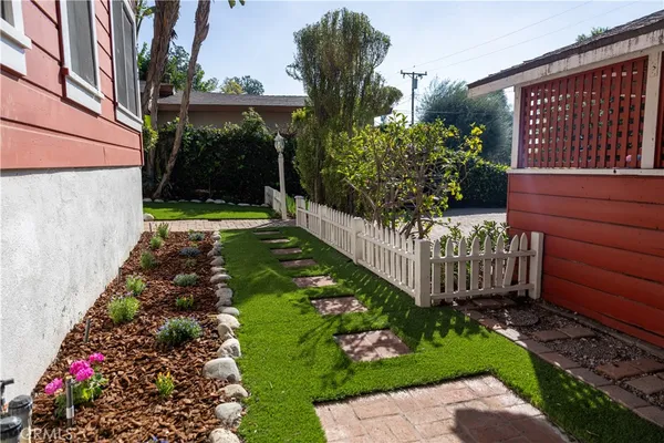 $2,100,000 | 703 Manzanita Avenue, Sierra Madre, CA 91024