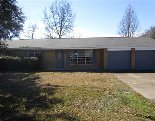 2285 Sunkist Country Club Road Biloxi, MS 39532 - Photo 1 of 11 Primary Photo