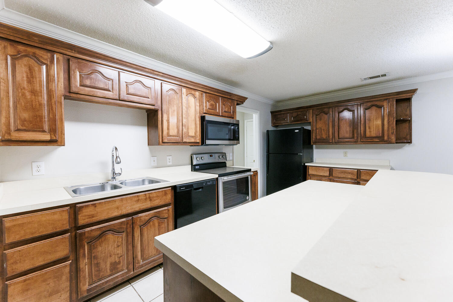 3102 109th Street, Unit A Lubbock, TX 79423 - Photo 14 of 53 3102 109th Unit A-12