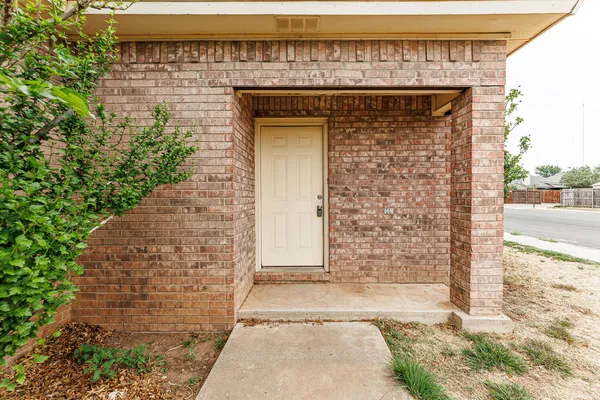 $1,500 | 3102 109th Street, Unit A, Lubbock, TX 79423