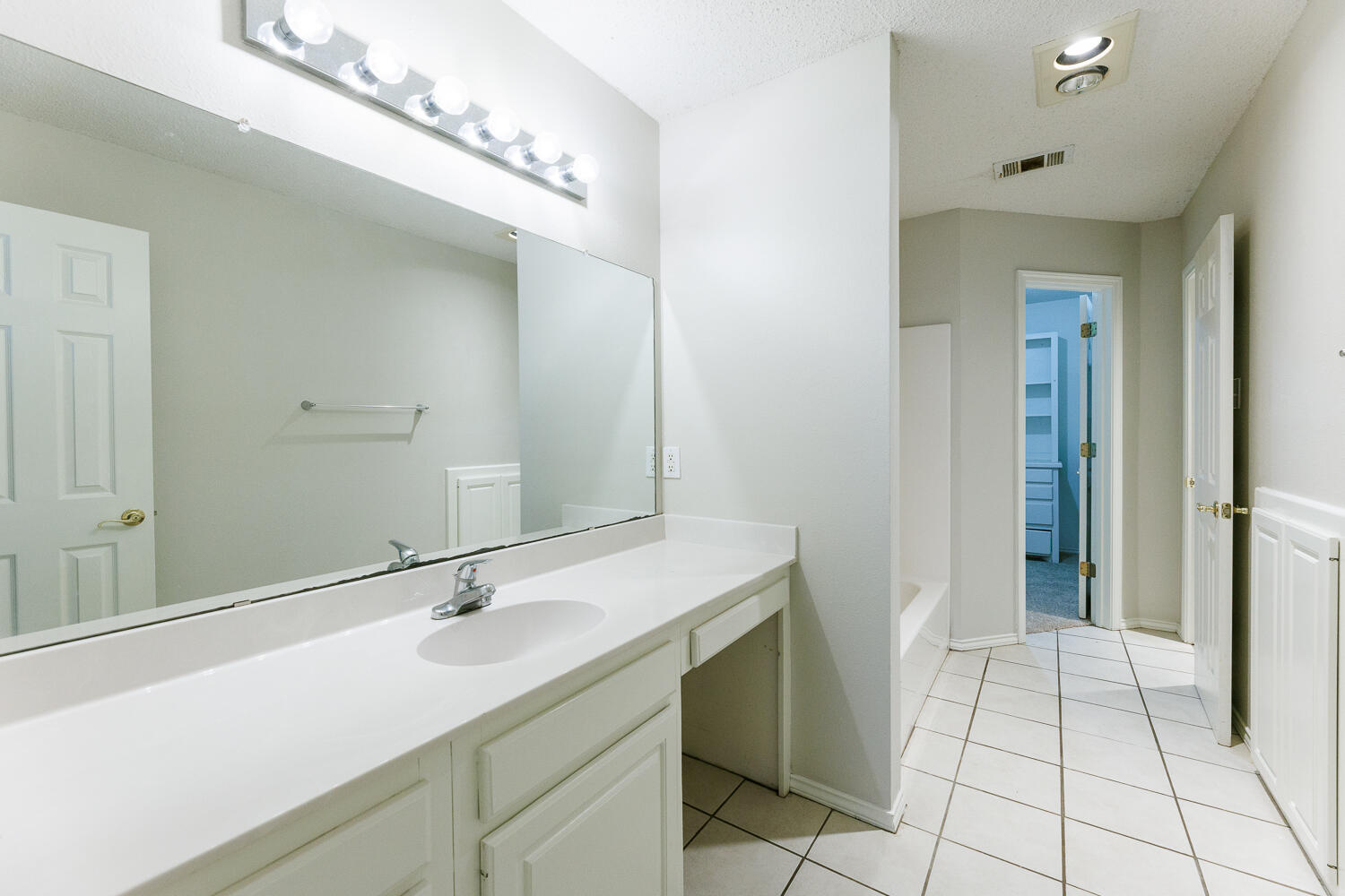 3102 109th Street, Unit A Lubbock, TX 79423 - Photo 26 of 53 3102 109th Unit A-30