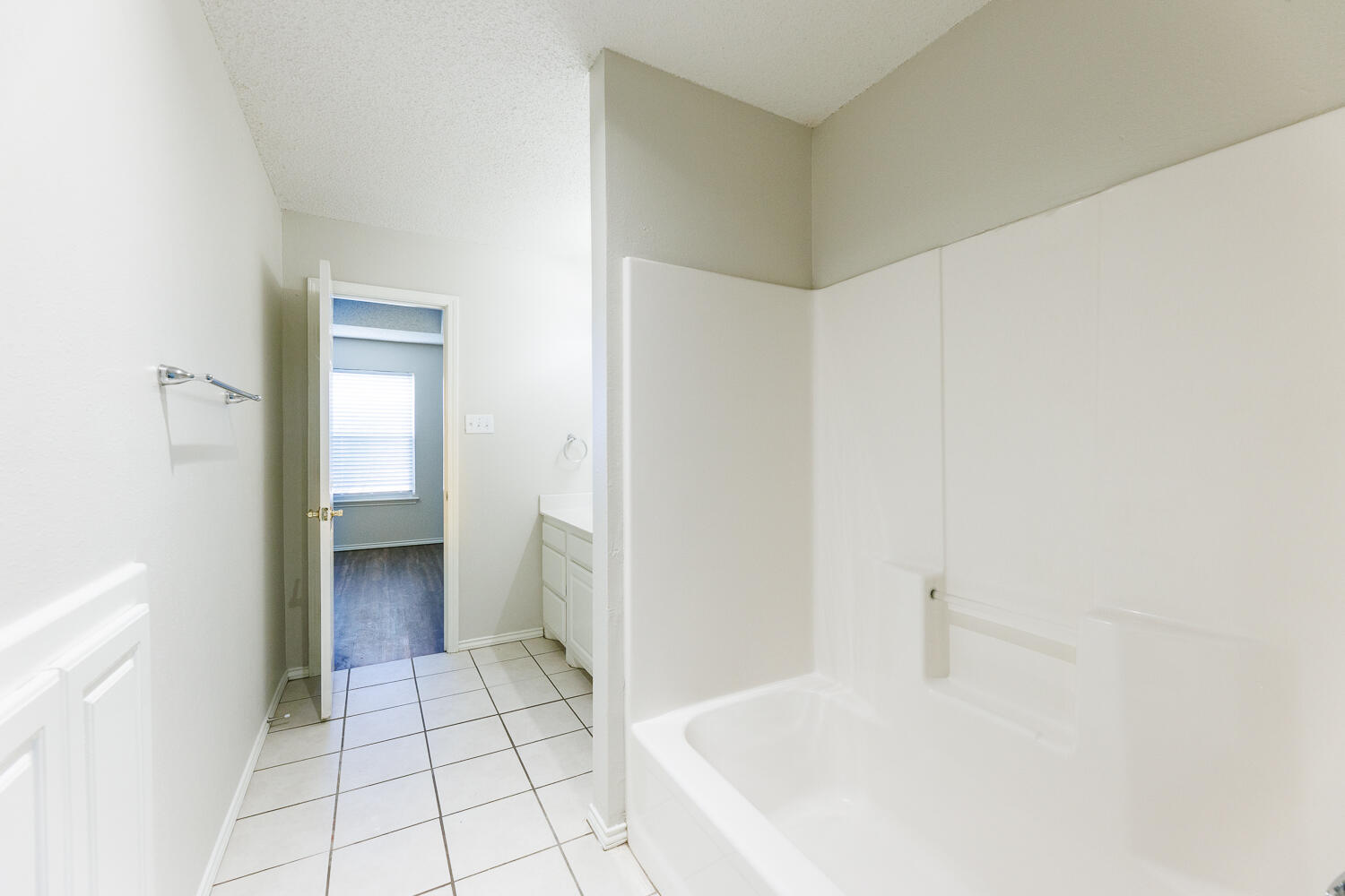 3102 109th Street, Unit A Lubbock, TX 79423 - Photo 36 of 53 3102 109th Unit A-34