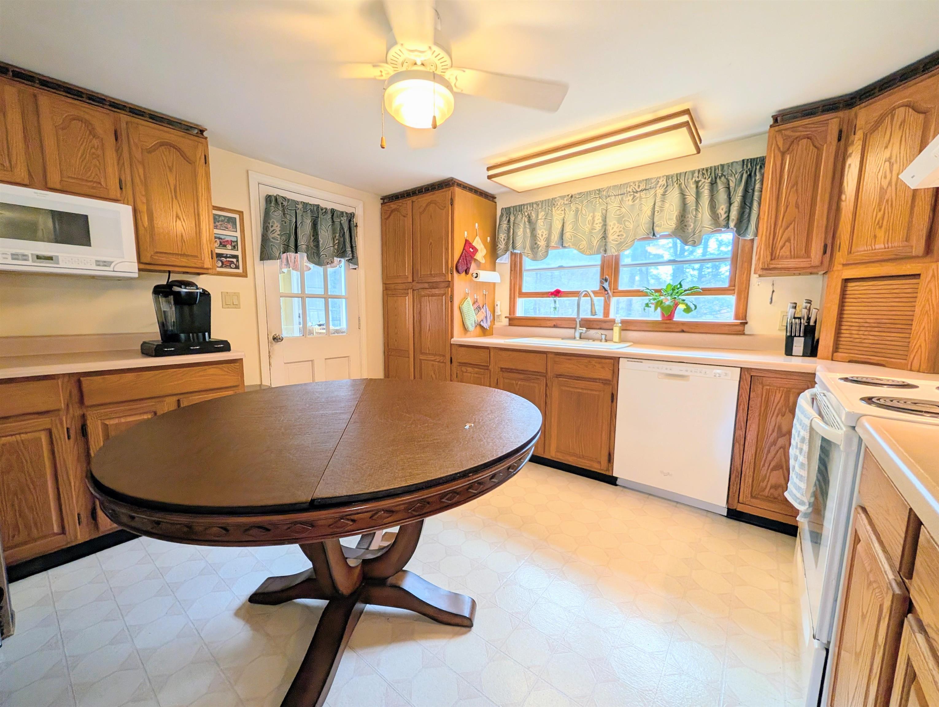 263 Cram Hill Road Lyndeborough, NH 03082 - Photo 7 of 50