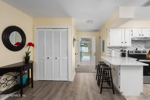 $375,000 | 200 1st Avenue, Welaka, FL 32193