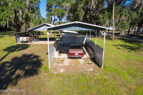 $375,000 | 200 1st Avenue, Welaka, FL 32193