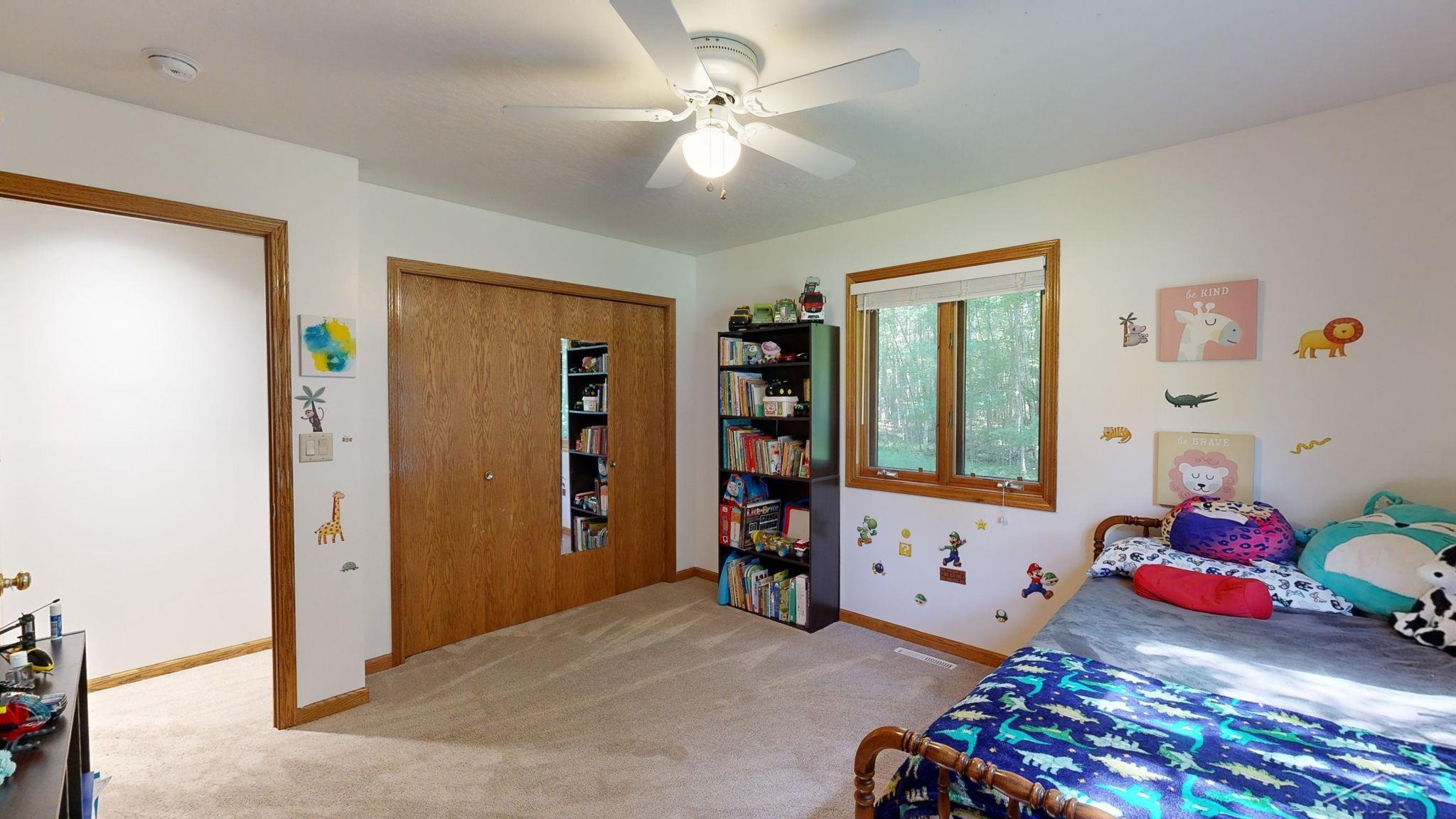 2617 East Mier Road Midland, MI 48642 - Photo 25 of 43 50119423-24.JPG