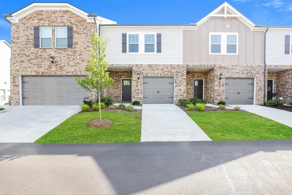 $1,750 | 728 Pleasant View Drive, Columbia, TN 38401