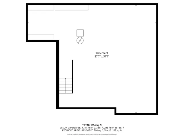 $469,900 | 226 Beatrice Drive, Hartford, WI 53027