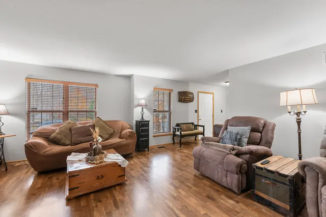 $469,900 | 226 Beatrice Drive, Hartford, WI 53027