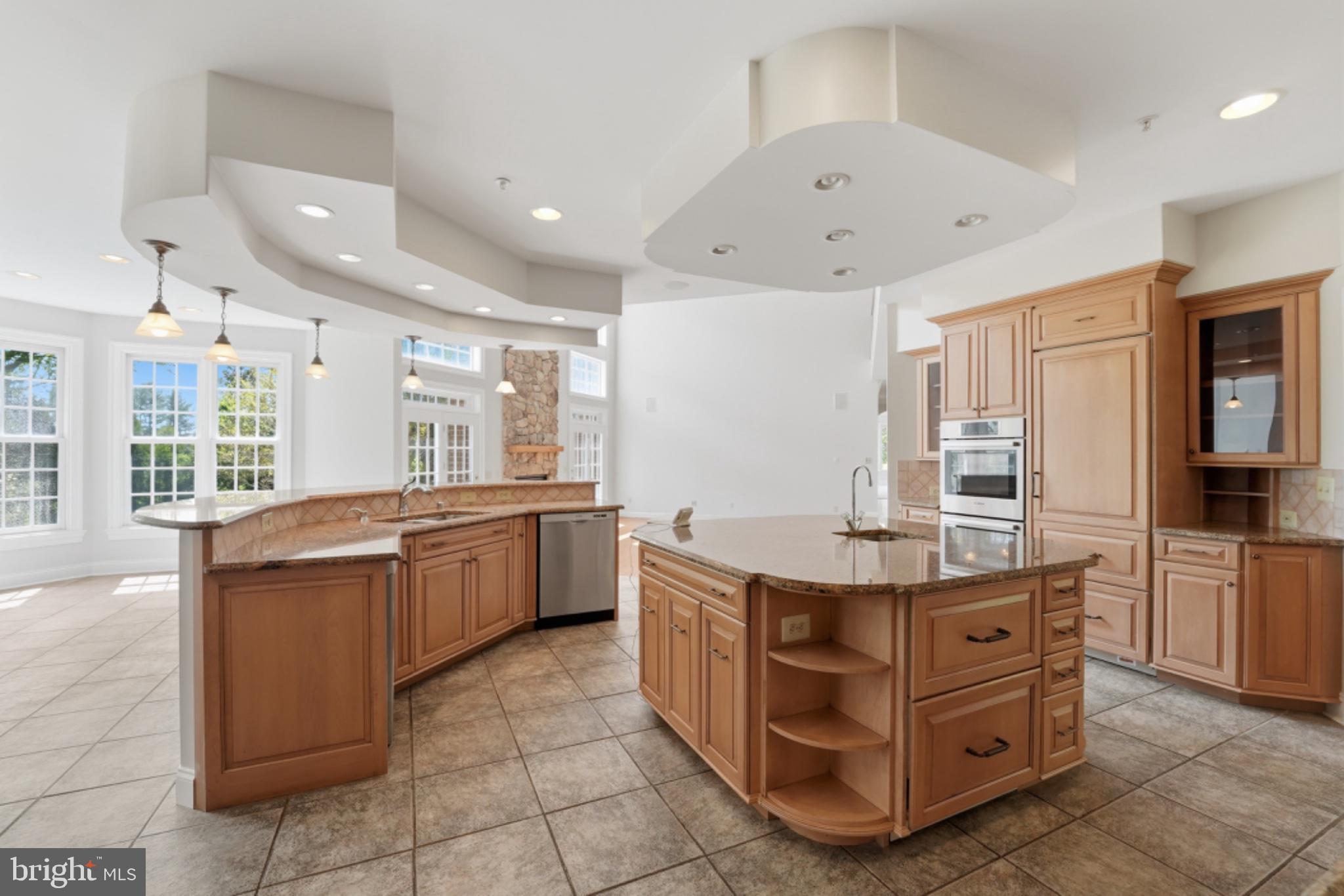 12705 Longwater Bowie, MD 20721 - Photo 19 of 89